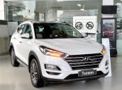 Hyundai Tucson khuyến mãi tháng 10, giảm giá 72 triệu 50% phí trước bạ