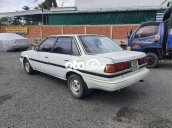 Cần bán Toyota Corona sản xuất 1986, màu trắng, nhập khẩu