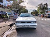 Cần bán Nissan Sentra đời 1981, màu trắng, nhập khẩu