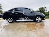 Cần bán gấp Toyota Vios đời 2005, màu đen  