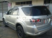 Cần bán xe Toyota Fortuner sản xuất năm 2016, màu bạc  