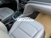 Cần bán lại xe Hyundai Elantra năm 2016, màu nâu còn mới, giá tốt