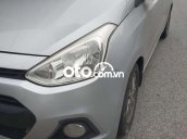 Cần bán Hyundai Grand i10 năm sản xuất 2015, màu bạc, xe nhập số sàn, giá 220tr