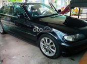 Cần bán lại xe BMW 325i đời 2004, màu đen xe gia đình, giá tốt