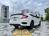 Cần bán xe Honda Civic 1.5Turbo đời 2019 nhập khẩu xe 1 chủ rất mới