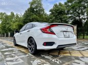 Cần bán xe Honda Civic 1.5Turbo đời 2019 nhập khẩu xe 1 chủ rất mới