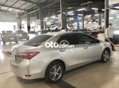 Bán Toyota Corolla Altis 1.8 AT 2016, màu bạc, giá chỉ 589 triệu