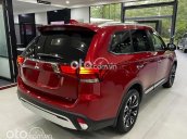 Bán Mitsubishi Outlander CVT đời 2021, màu đỏ giá cạnh tranh