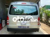 Bán Toyota Hiace năm 2008, màu bạc