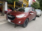 Bán Hyundai Tucson năm sản xuất 2011, màu đỏ, nhập khẩu nguyên chiếc, giá 495tr