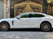 Bán Porsche Panamera năm sản xuất 2017, màu trắng, xe nhập