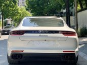 Bán Porsche Panamera năm sản xuất 2017, màu trắng, xe nhập