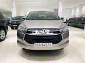 Cần bán xe Toyota Innova đời 2019, màu xám, nhập khẩu nguyên chiếc  