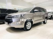 Cần bán xe Toyota Innova đời 2019, màu xám, nhập khẩu nguyên chiếc  