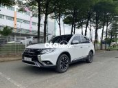 Cần bán lại xe Mitsubishi Outlander 2.0 AT Premium năm 2020, màu trắng, giá tốt