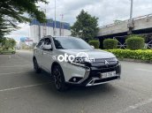 Cần bán lại xe Mitsubishi Outlander 2.0 AT Premium năm 2020, màu trắng, giá tốt