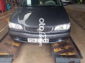 Xe Toyota Corolla đời 1998, màu xám