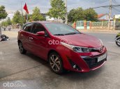 Cần bán Toyota Yaris năm sản xuất 2020, màu đỏ