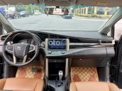 Toyota Innova 2.0V 2016, màu xanh