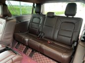 Bán Lincoln Navigator đời 2018, màu đỏ, xe nhập còn mới