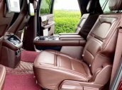 Bán Lincoln Navigator đời 2018, màu đỏ, xe nhập còn mới