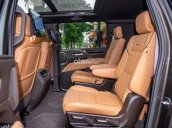 Xe Cadillac Escalade Premium Luxury 2021, xe mới đã có tại showroom