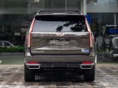 Xe Cadillac Escalade Premium Luxury 2021, xe mới đã có tại showroom