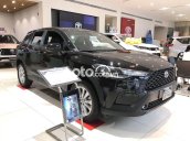 Cần bán Toyota Corolla Cross năm sản xuất 2021, màu đen, xe nhập 