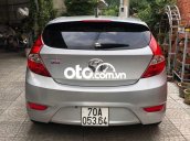 Cần bán gấp Hyundai Accent đời 2013, màu bạc, xe nhập  