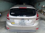 Bán xe Ford Fiesta năm sản xuất 2012 chính chủ, giá chỉ 275 triệu