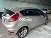 Bán xe Ford Fiesta năm sản xuất 2012 chính chủ, giá chỉ 275 triệu