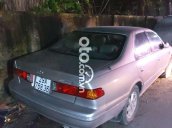 Bán ô tô Toyota Camry 2000, màu bạc