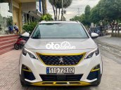 Cần bán Peugeot 5008 1.6L Turbo đời 2018, màu trắng, 909tr