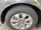 Cần bán Toyota Camry đời 2007, màu đen, nhập khẩu nguyên chiếc