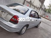 Cần bán gấp Daewoo Nubira đời 2002, màu bạc, nhập khẩu 