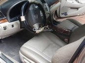 Cần bán Toyota Camry 2.4G đời 2007, màu bạc còn mới