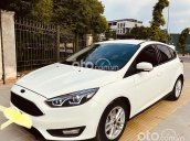 Bán ô tô Ford Focus năm sản xuất 2019, màu trắng còn mới