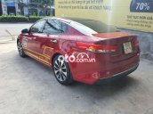 Cần bán xe Kia Optima 2.0ATH sản xuất 2017, màu đỏ 