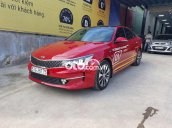 Cần bán xe Kia Optima 2.0ATH sản xuất 2017, màu đỏ 