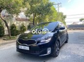 Cần bán Kia Rondo năm 2016, màu đen, giá tốt