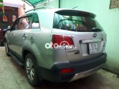 Bán Kia Sorento năm 2010, màu bạc, xe nhập còn mới