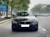 Cần bán BMW 320i năm 2016