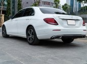 Cần bán gấp Mercedes-Benz E180 sản xuất năm 2020