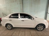 Bán Chevrolet Aveo sản xuất năm 2016, màu trắng, 210 triệu