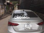 Bán Hyundai Accent năm sản xuất 2018, màu bạc