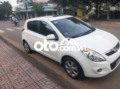 Bán Hyundai i20 năm sản xuất 2011, màu trắng, xe nhập 