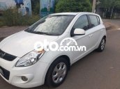 Bán Hyundai i20 năm sản xuất 2011, màu trắng, xe nhập 