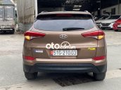 Cần bán xe Hyundai Tucson ATH sản xuất năm 2016, màu nâu, xe nhập, giá 706tr