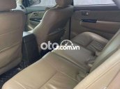 Bán Toyota Fortuner năm sản xuất 2012, màu xám xe gia đình