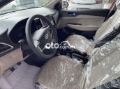 Bán Hyundai Accent 1.4 MT 2021, màu đỏ giá cạnh tranh